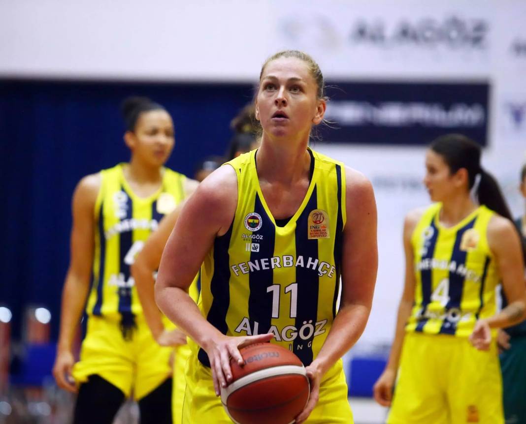 Emma Meesseman tek kişilik ordu gibi. Galatasaray'a sahayı dar etti 1